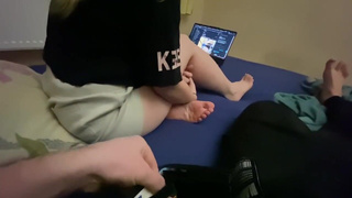 Дрочит рукой - русские секс видео онлайн